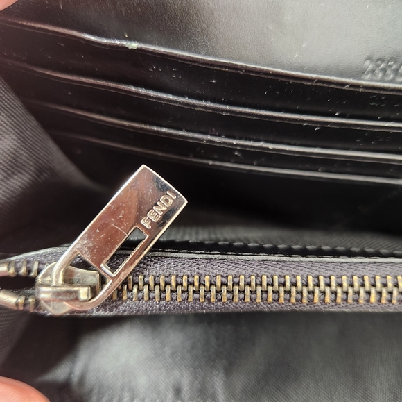 Fendi Wallet - Picture 10 of 15